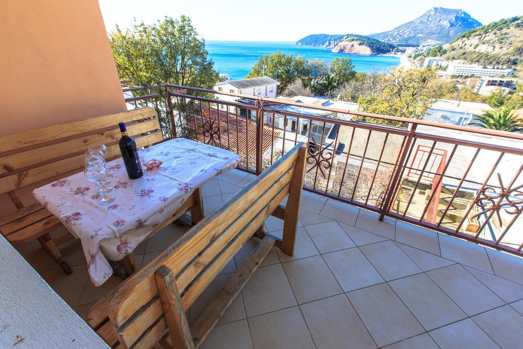 Apartments Vitic Сутоморе Екстериор снимка